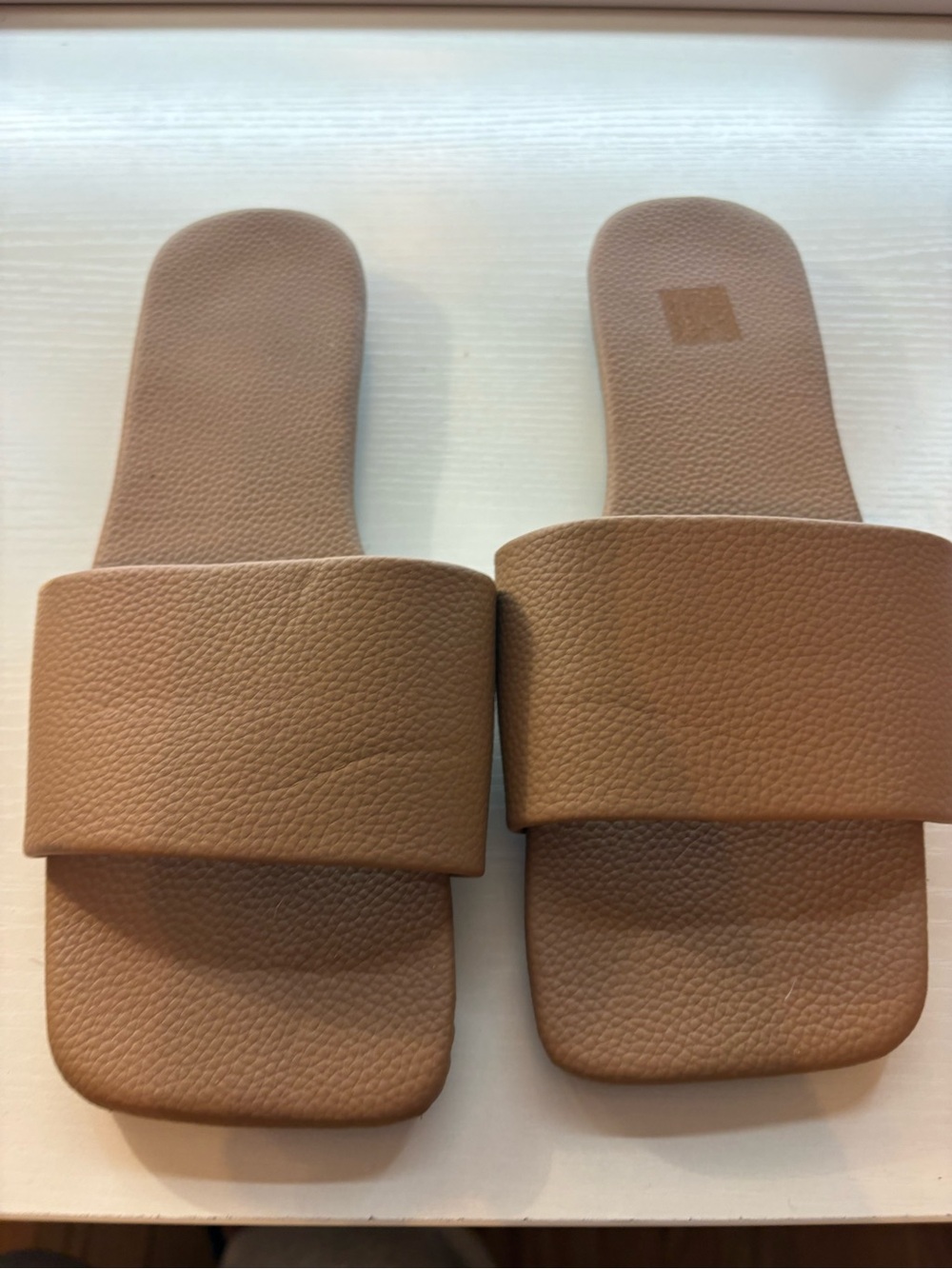 Source Unknown Tan Slide Sandals with Wide Strap